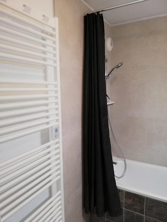 Apartament Vie De Famille Camiers Zewnętrze zdjęcie
