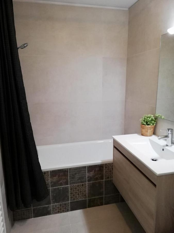 Apartament Vie De Famille Camiers Zewnętrze zdjęcie